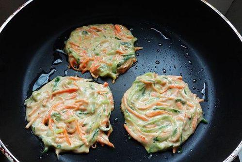 瓜家人在洛杉矶吃粉,异国风味中的家乡味道